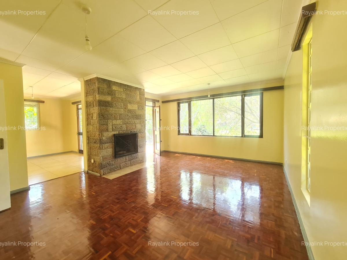 3 Bed House with En Suite at Kyuna - 5