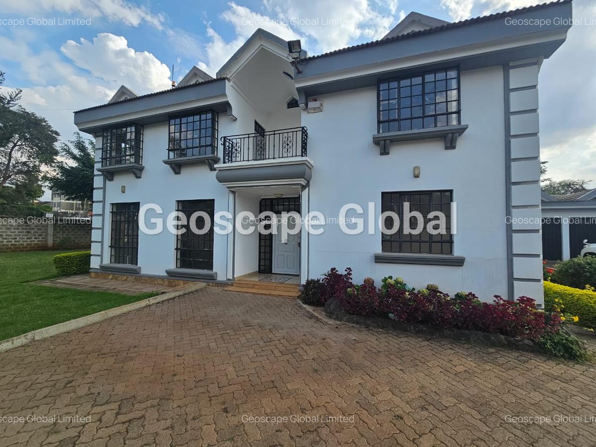 5 Bed House with En Suite in Runda - 6