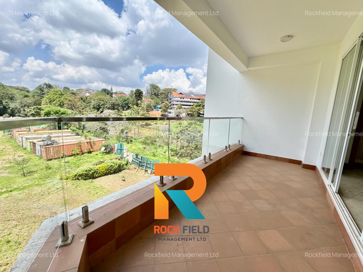 2 Bed Apartment with En Suite in Parklands - 15