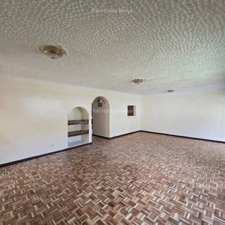 4 Bed Townhouse with En Suite at Lavington Green - 9