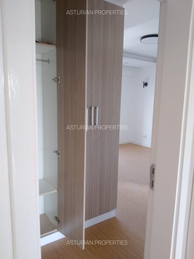 4 Bed Apartment with En Suite in Lavington - 5