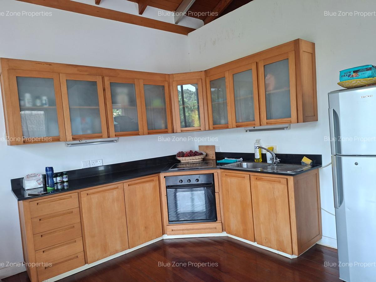 2 Bed Apartment with En Suite at Off Gigiri Rd - 2