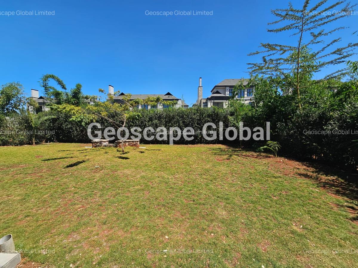 4 Bed Villa with En Suite in Runda - 2