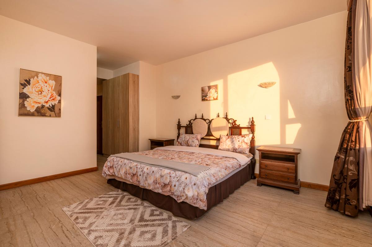 2 Bed Apartment with En Suite at Muthaiga Square - 14