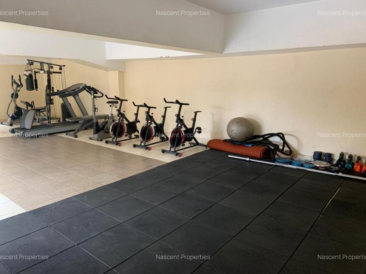 4 Bed Apartment with En Suite at Brookside Dr - 16