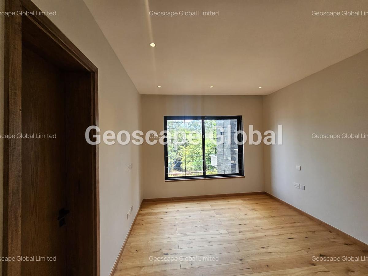 4 Bed House with En Suite in Loresho - 5