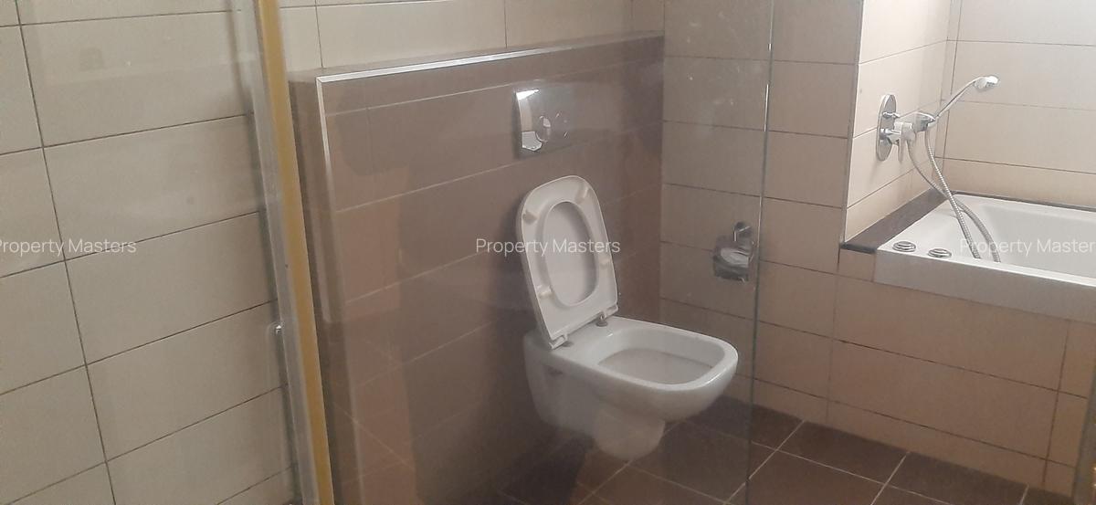 5 Bed Villa with En Suite at Loyangalani Drive - 8