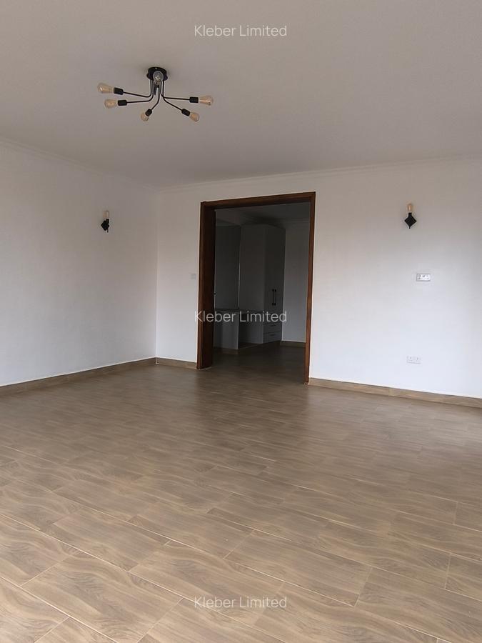 4 Bed House with En Suite in Ruiru - 14