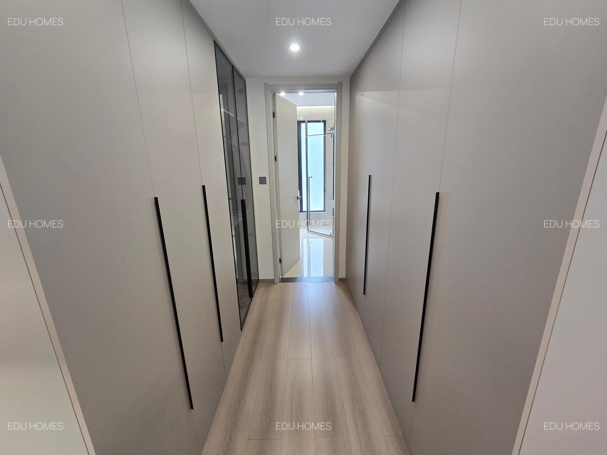 4 Bed Apartment with En Suite at Muthangari Drive - 16