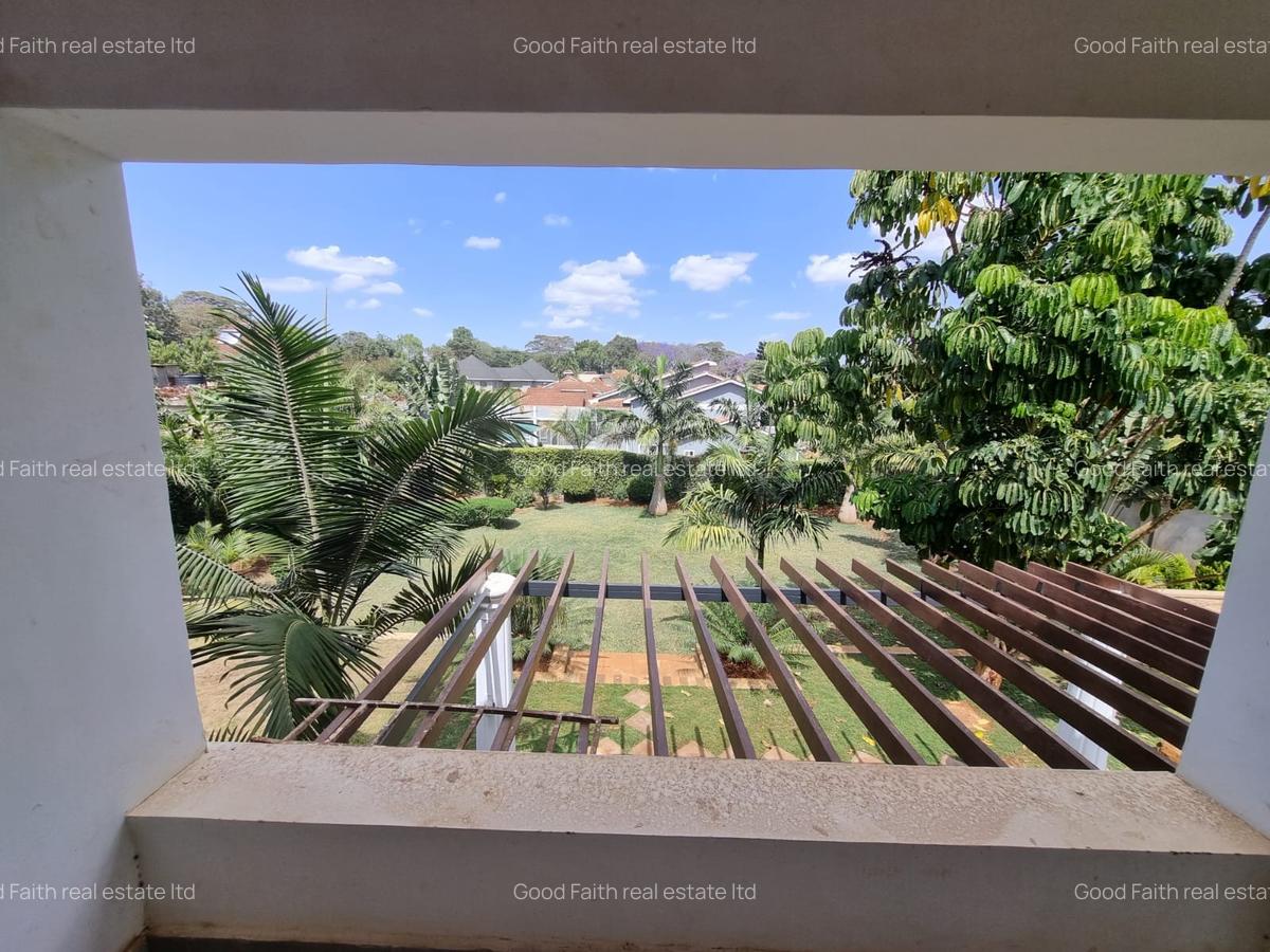 4 Bed House with En Suite in Thika Road - 13