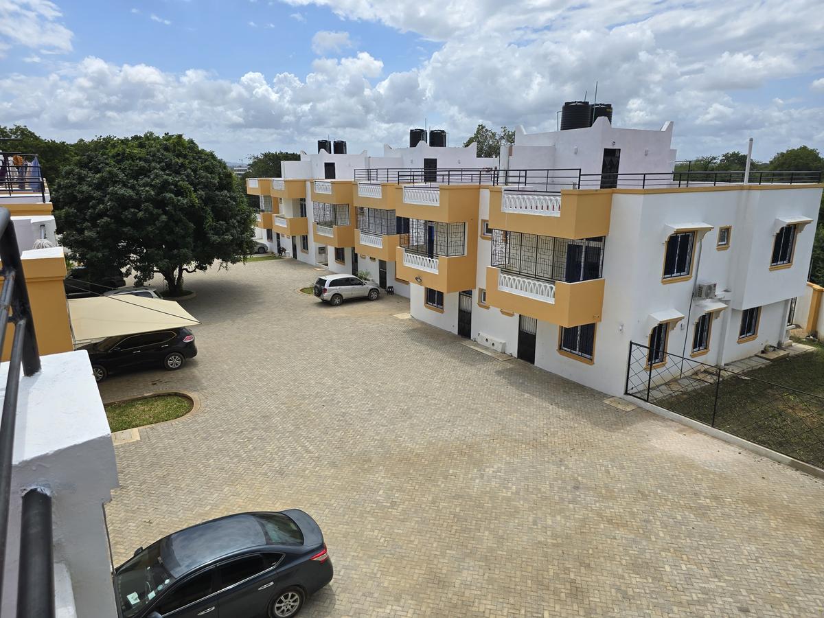 3 Bed Townhouse with En Suite at Greenwood Mtwapa Weighbridge Along Mombasa-Malindi Highway - 20