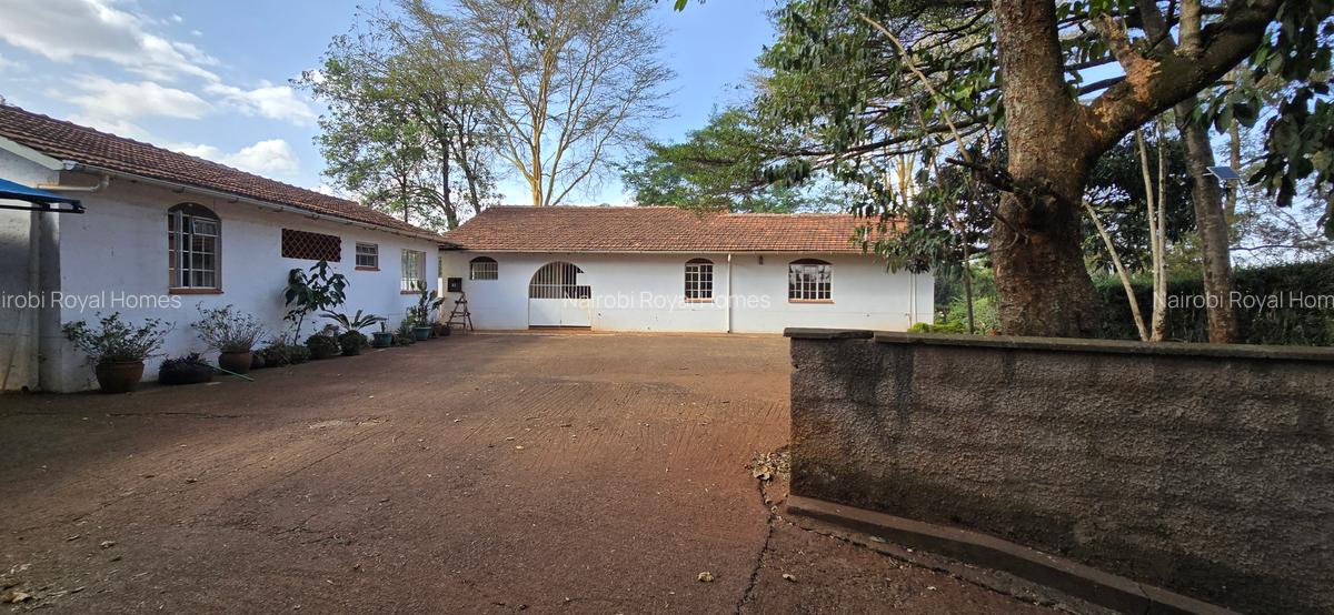 4 Bed House with En Suite at Loresho - 3