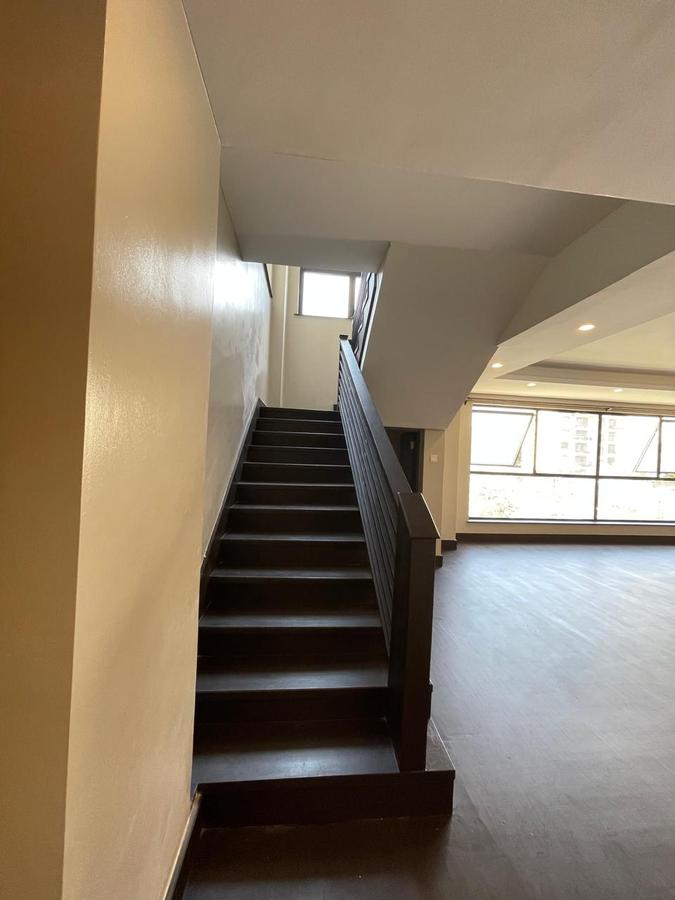 4 Bed Apartment with En Suite in Lavington - 15