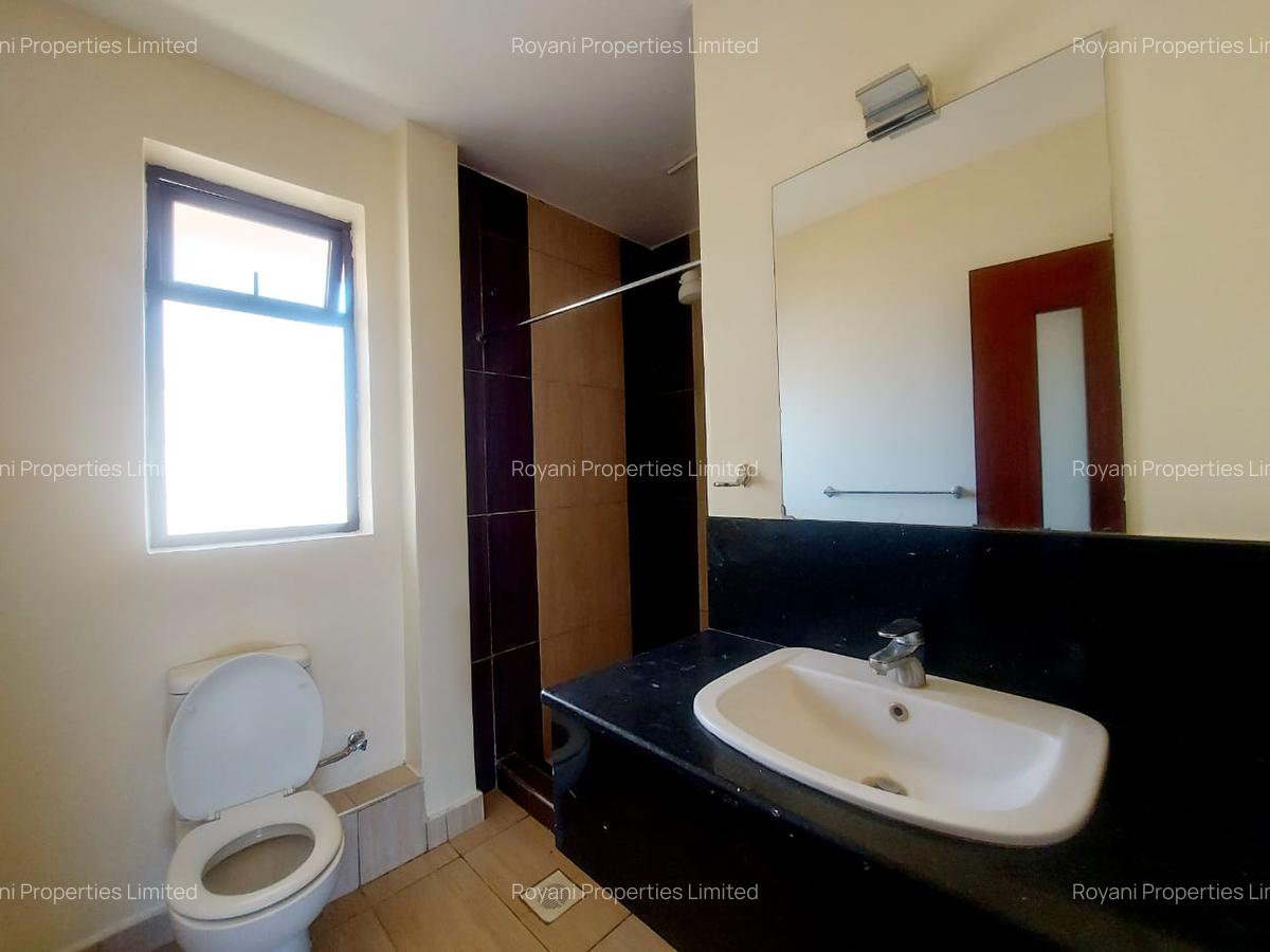 3 Bed Apartment with En Suite in Kiambu Road - 6
