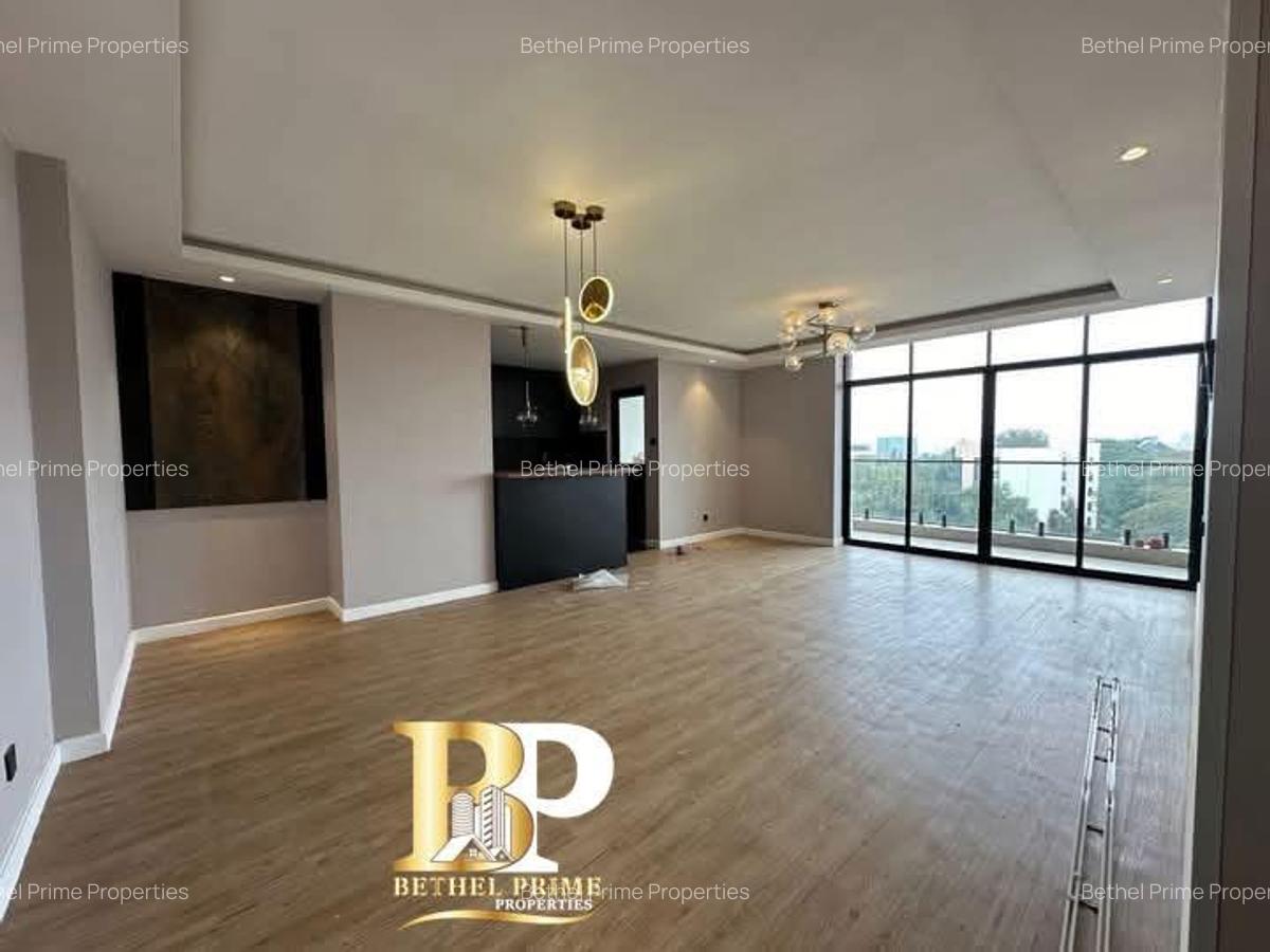 3 Bed Apartment with En Suite in Brookside - 3