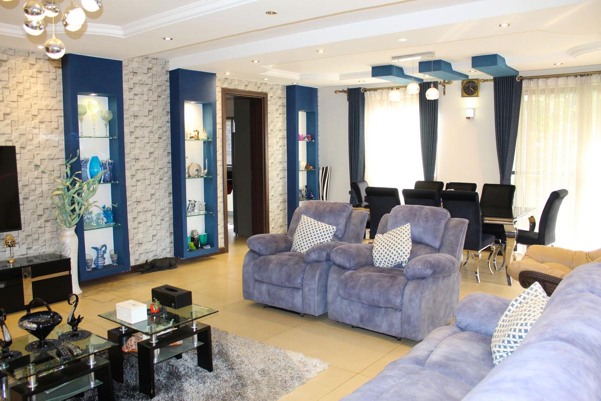 4 Bed Apartment with En Suite in General Mathenge - 2