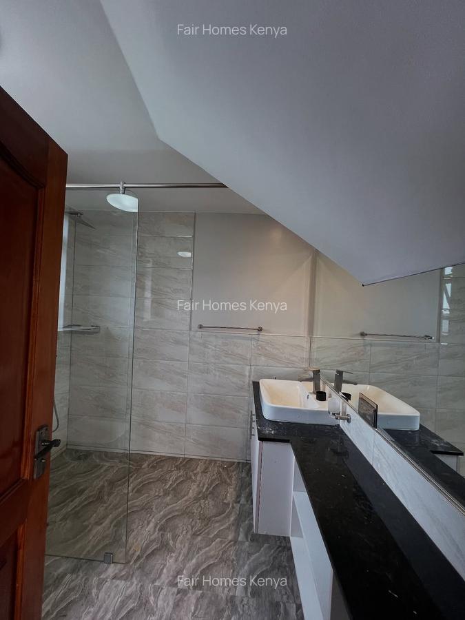 4 Bed Apartment with En Suite at Riverside Drive - 3