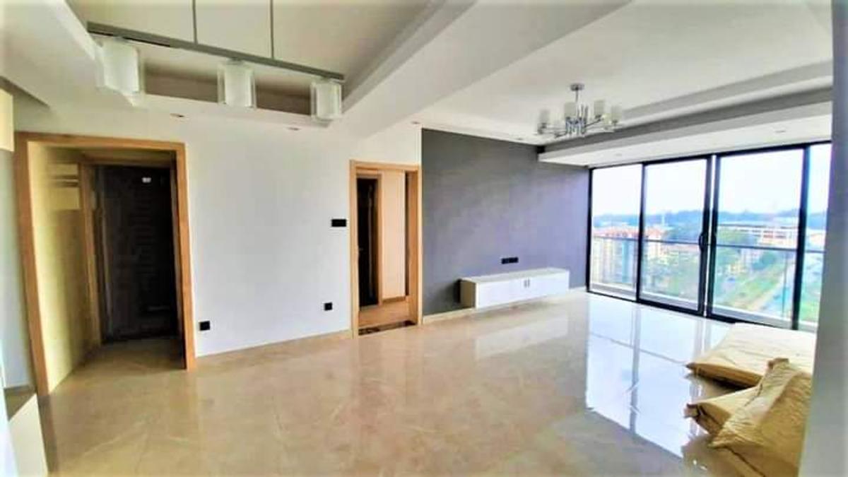 2 Bed Apartment with En Suite in Lavington - 12