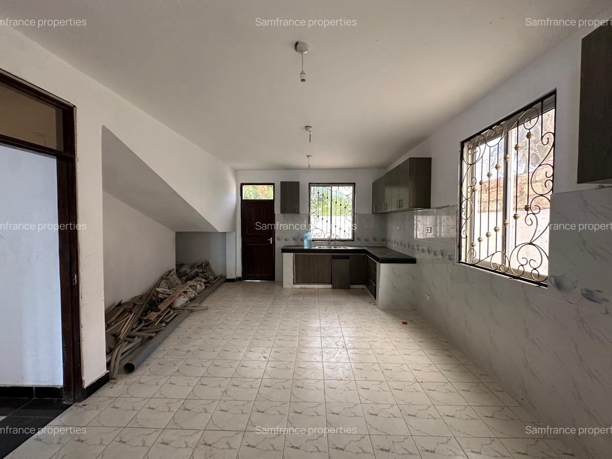 4 Bed House with En Suite at Utange - 9