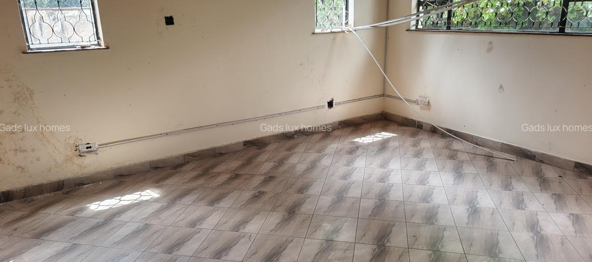 0.9 ac Commercial Property with Service Charge Included at Riverside - 5