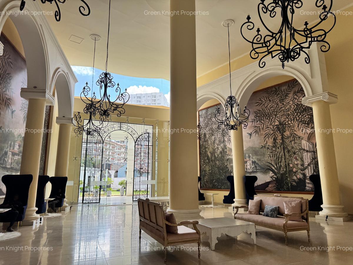 Serviced 4 Bed Apartment with En Suite in Parklands - 18