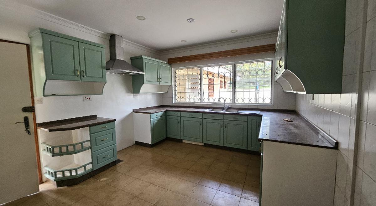 4 Bed House with Staff Quarters at Old Runda - 6