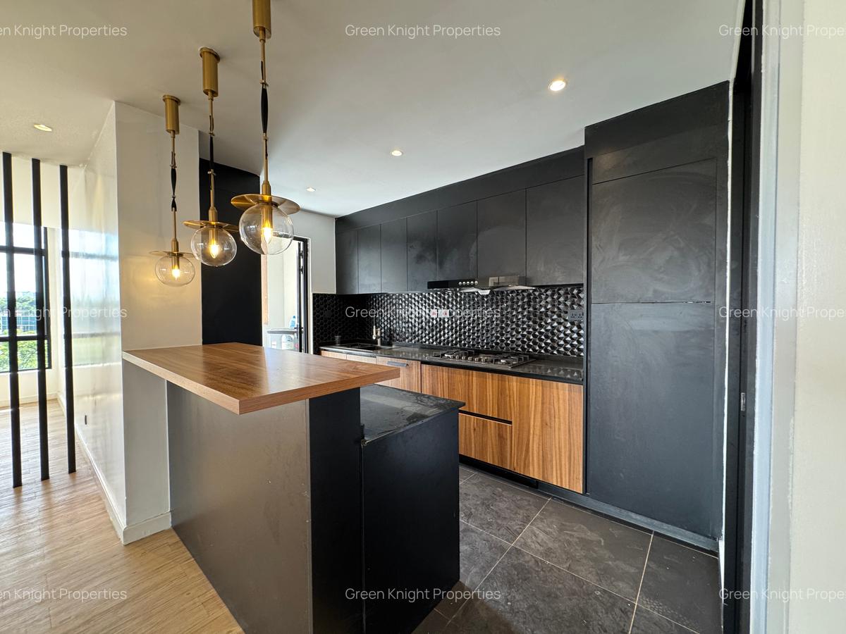 Serviced 2 Bed Apartment with En Suite in Westlands Area - 13