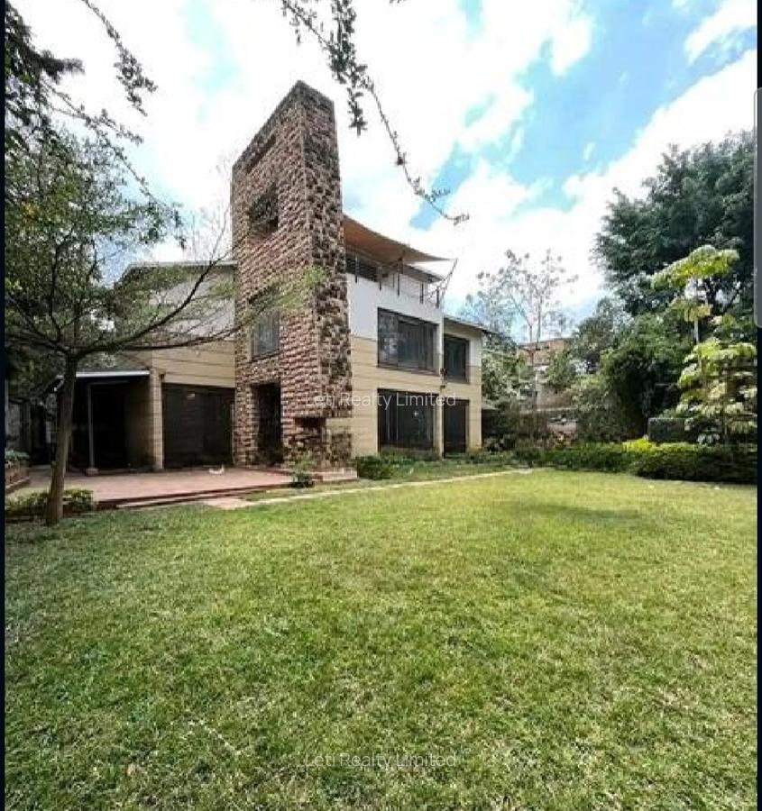 4 Bed Townhouse with En Suite in Lavington - 1