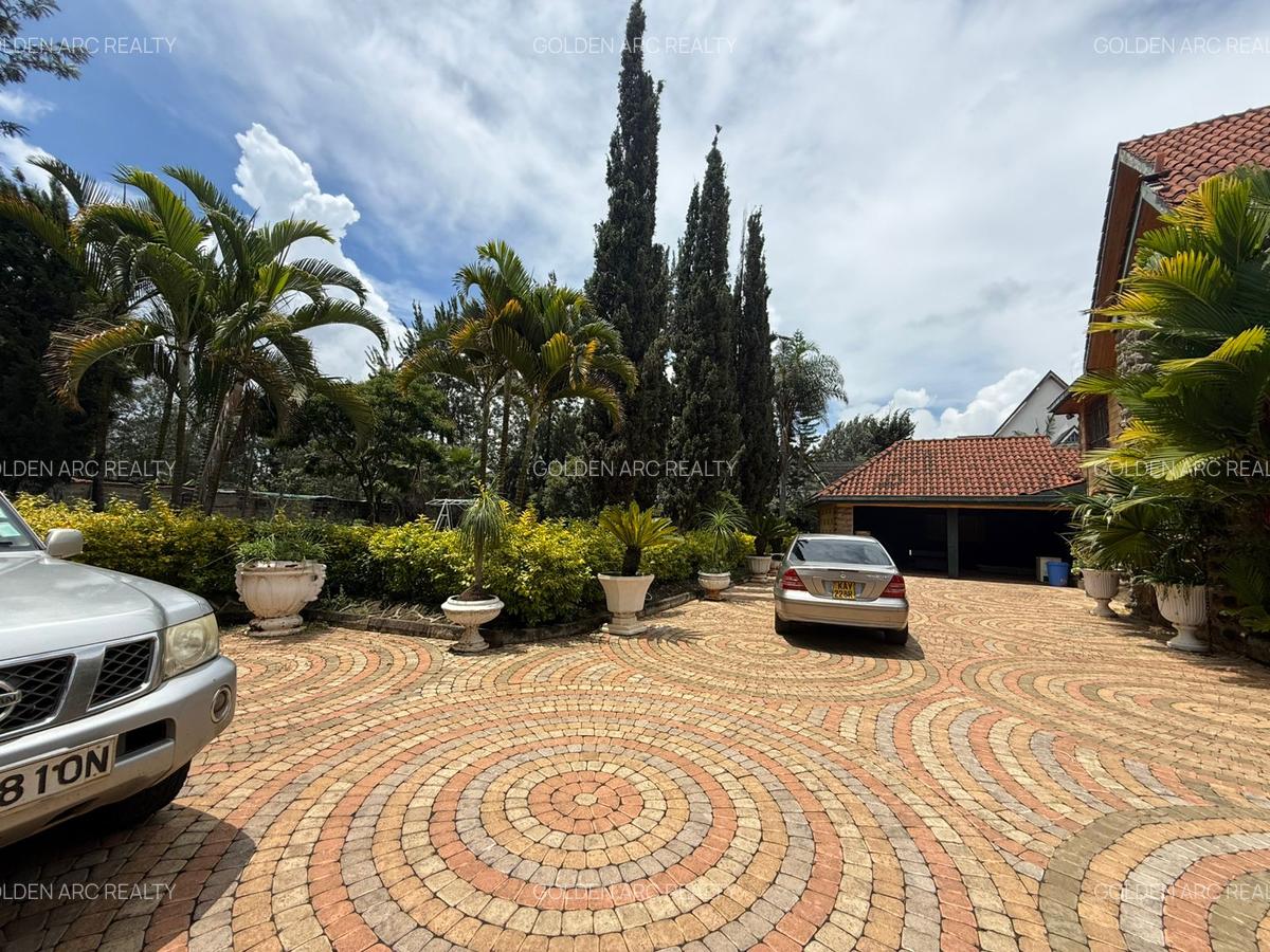 5 Bed Townhouse with En Suite in Karen - 1