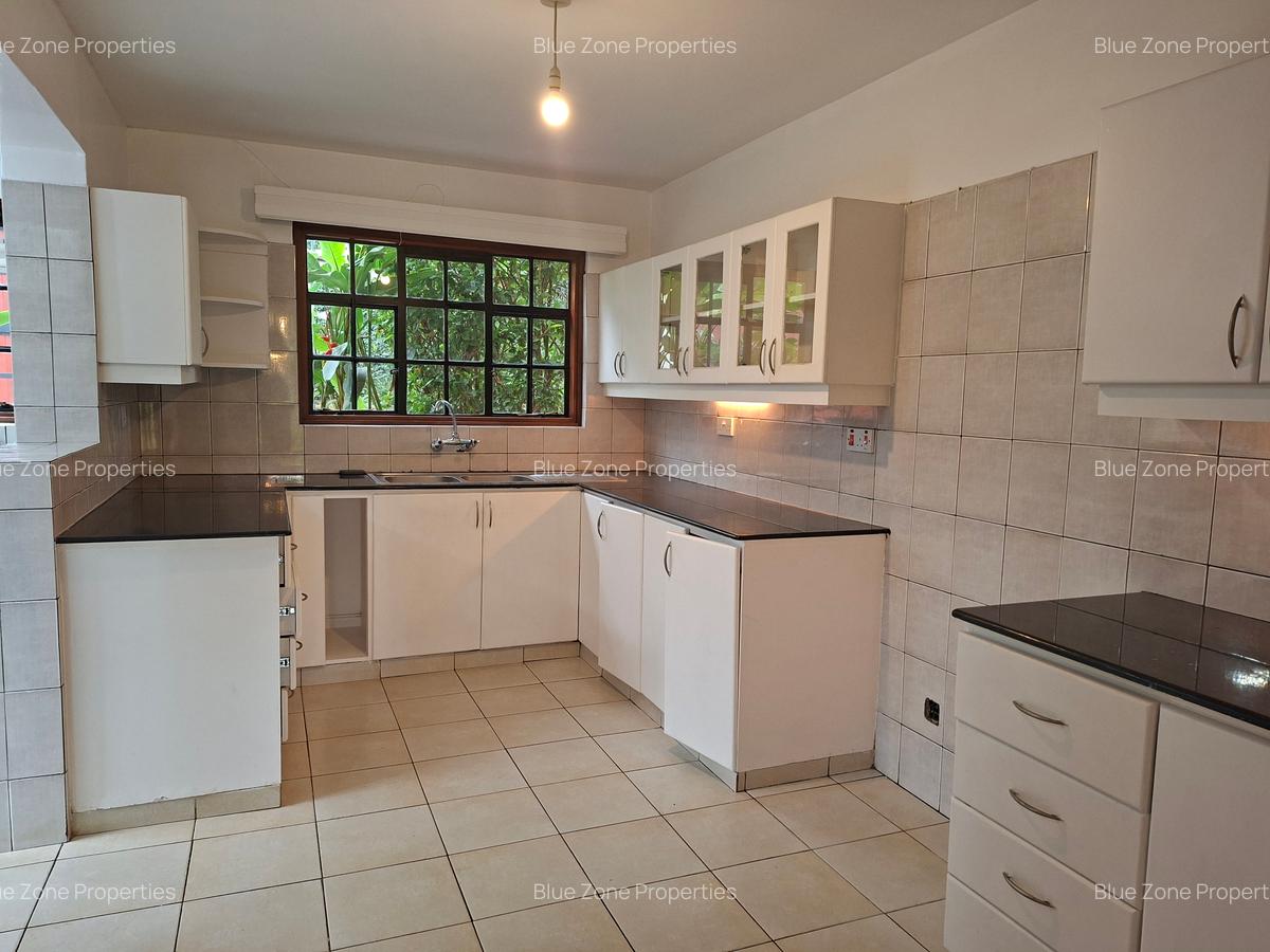 3 Bed Townhouse with En Suite at Off Ruaka Rd - 7