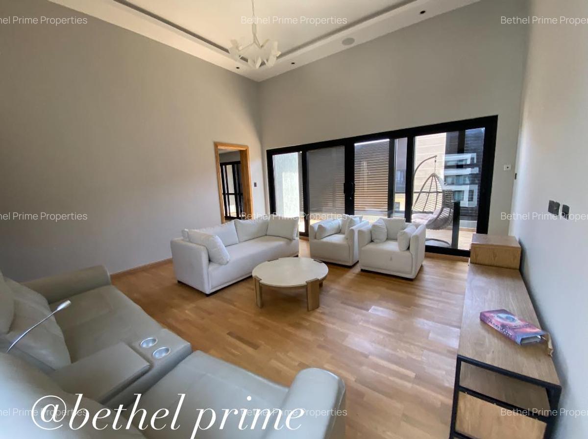 4 Bed Villa with En Suite in Lavington - 4