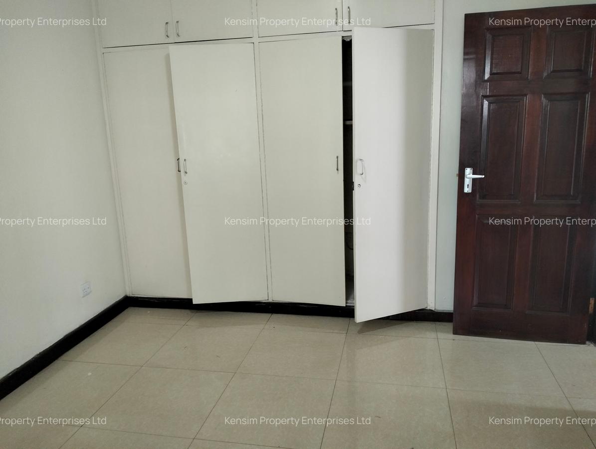 2,300 ft² Commercial Property with Fibre Internet in Westlands Area - 10