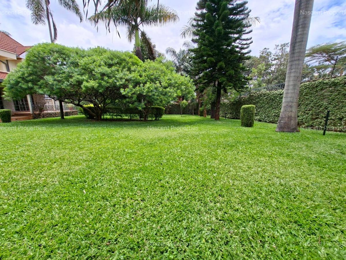 5 Bed House with En Suite in Runda - 6