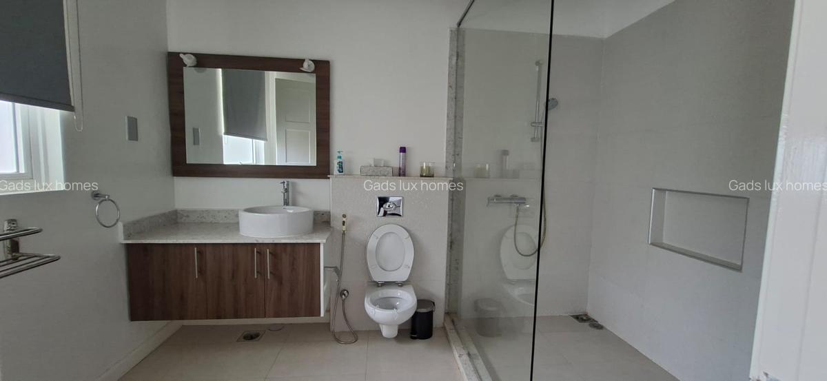 4 Bed Villa with En Suite at Spring Valley - 10