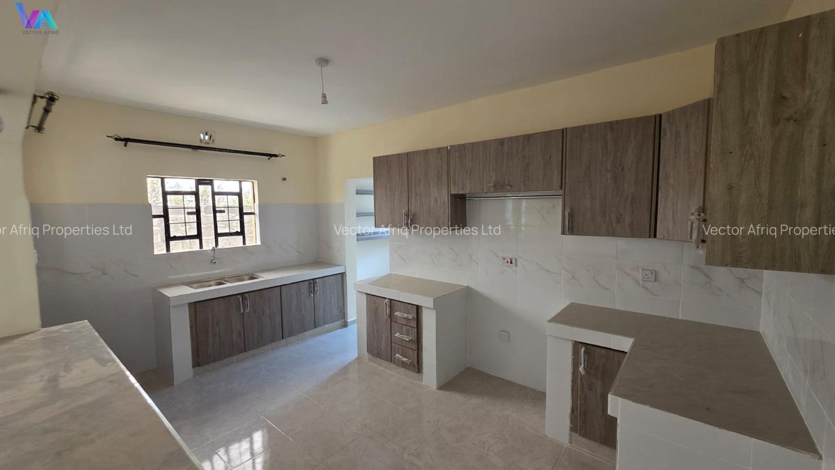 3 Bed House with En Suite in Kitengela - 12