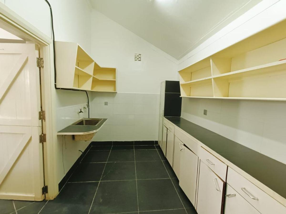 4 Bed House with En Suite in Muthaiga - 7