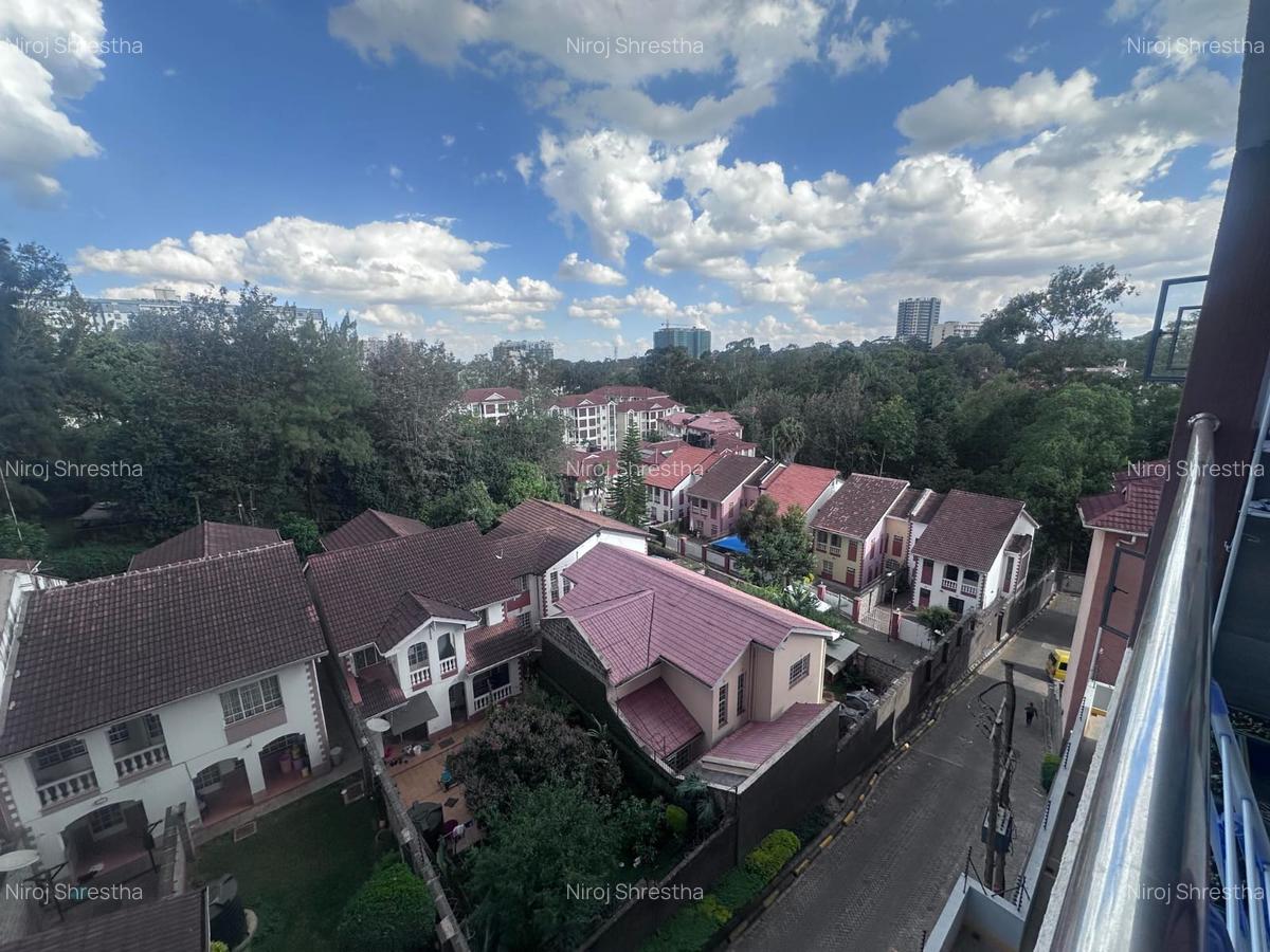Serviced 2 Bed Apartment with En Suite at Lavington - 5