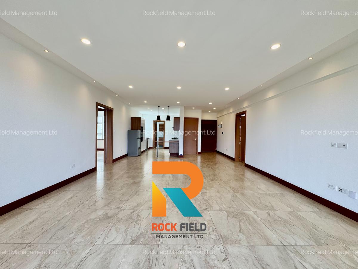 3 Bed Apartment with En Suite in Parklands - 5