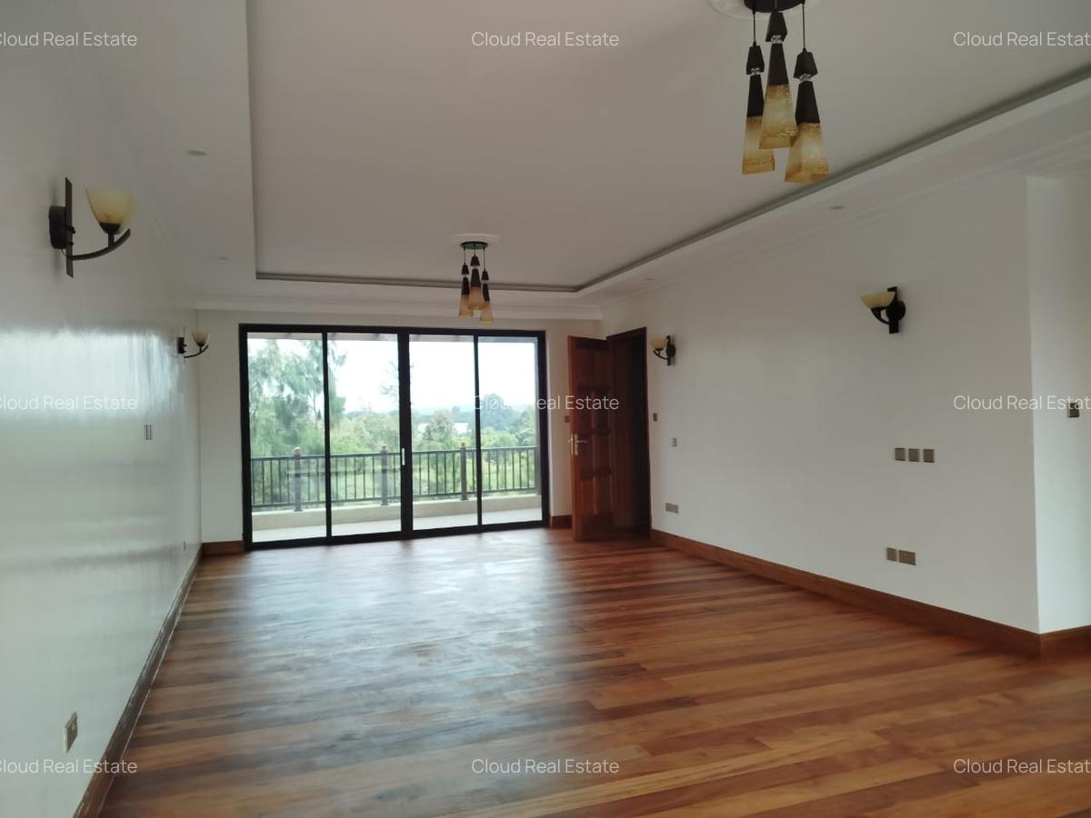 7 Bed House with En Suite in Karen - 11