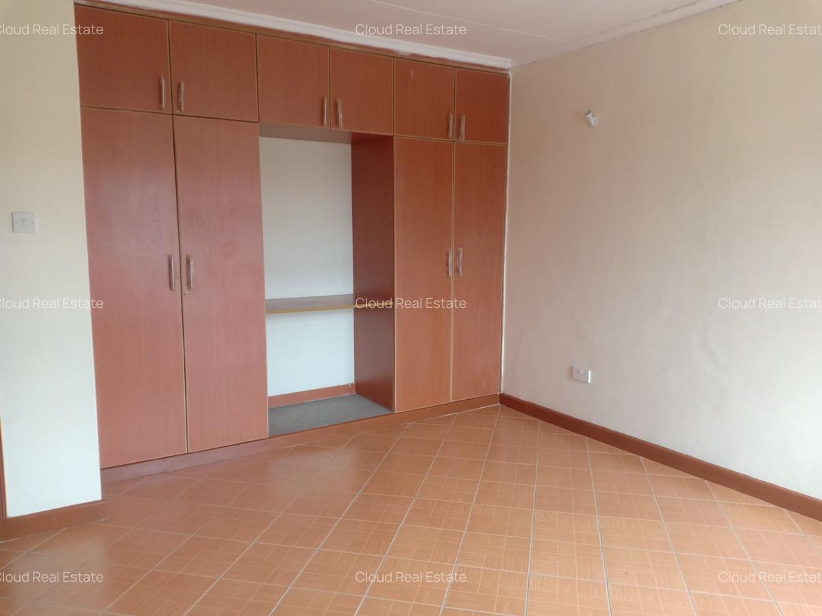 4 Bed House with Staff Quarters in Embakasi - 6
