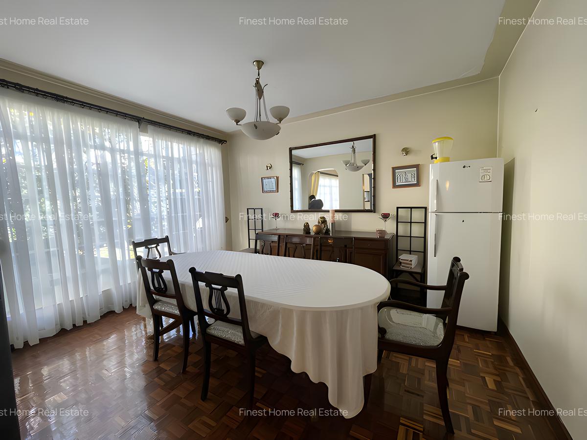 5 Bed Townhouse with En Suite in Riverside - 7