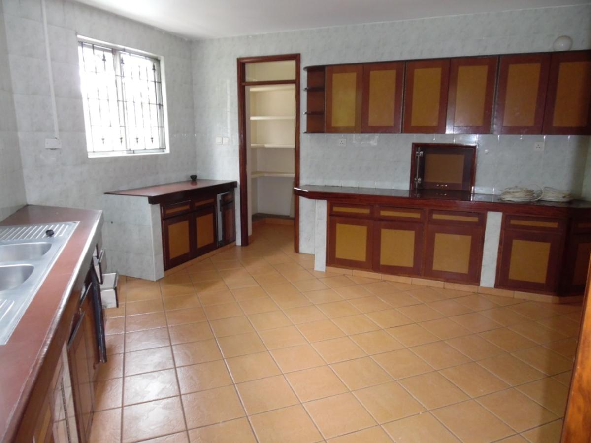 3 Bed Apartment with En Suite at Kileleshwa - 1