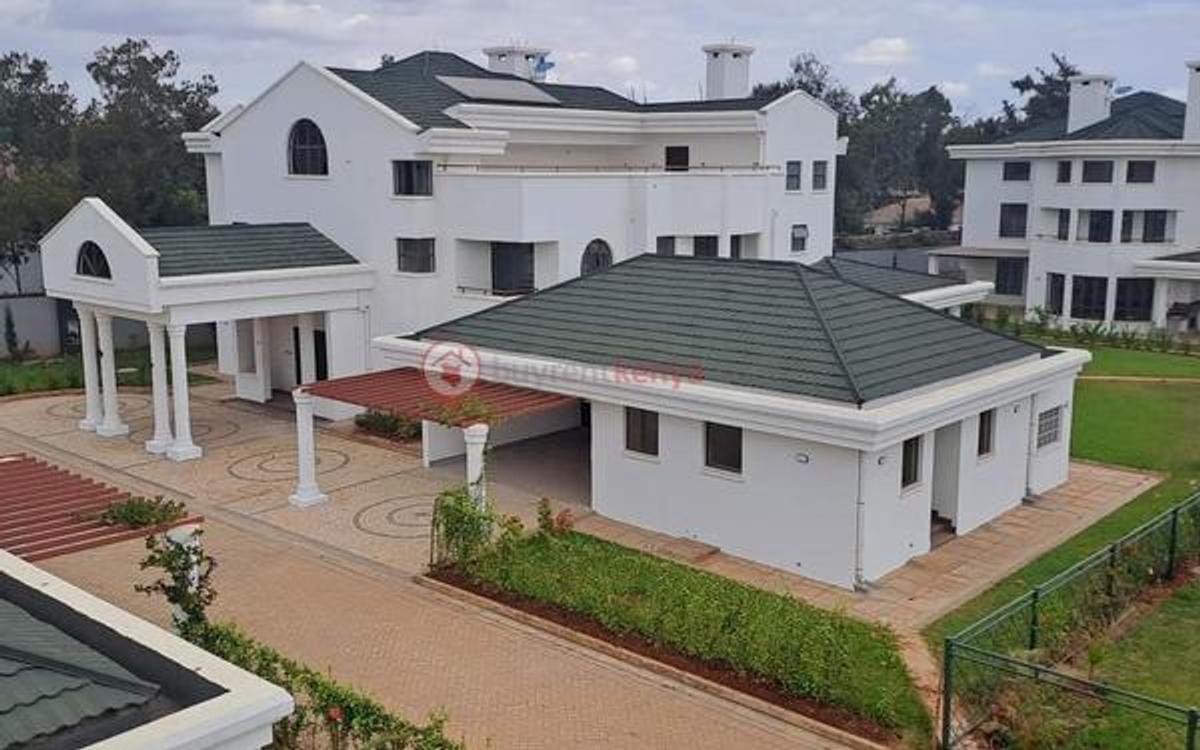 6 Bed House with En Suite at Ndege Road - 2