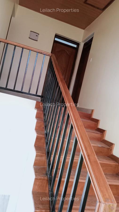 5 Bed House with En Suite in Ngong - 3