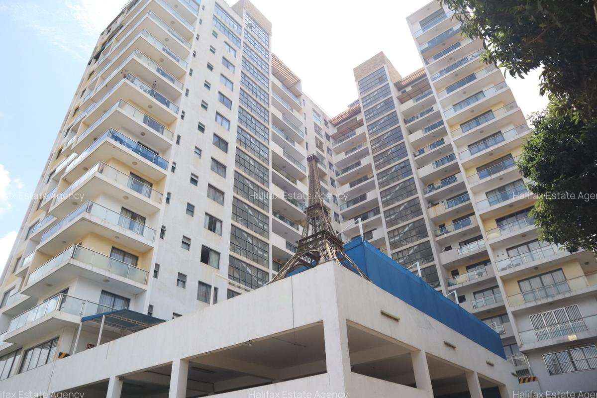 3 Bed Apartment with En Suite at Brookside Drive - 2