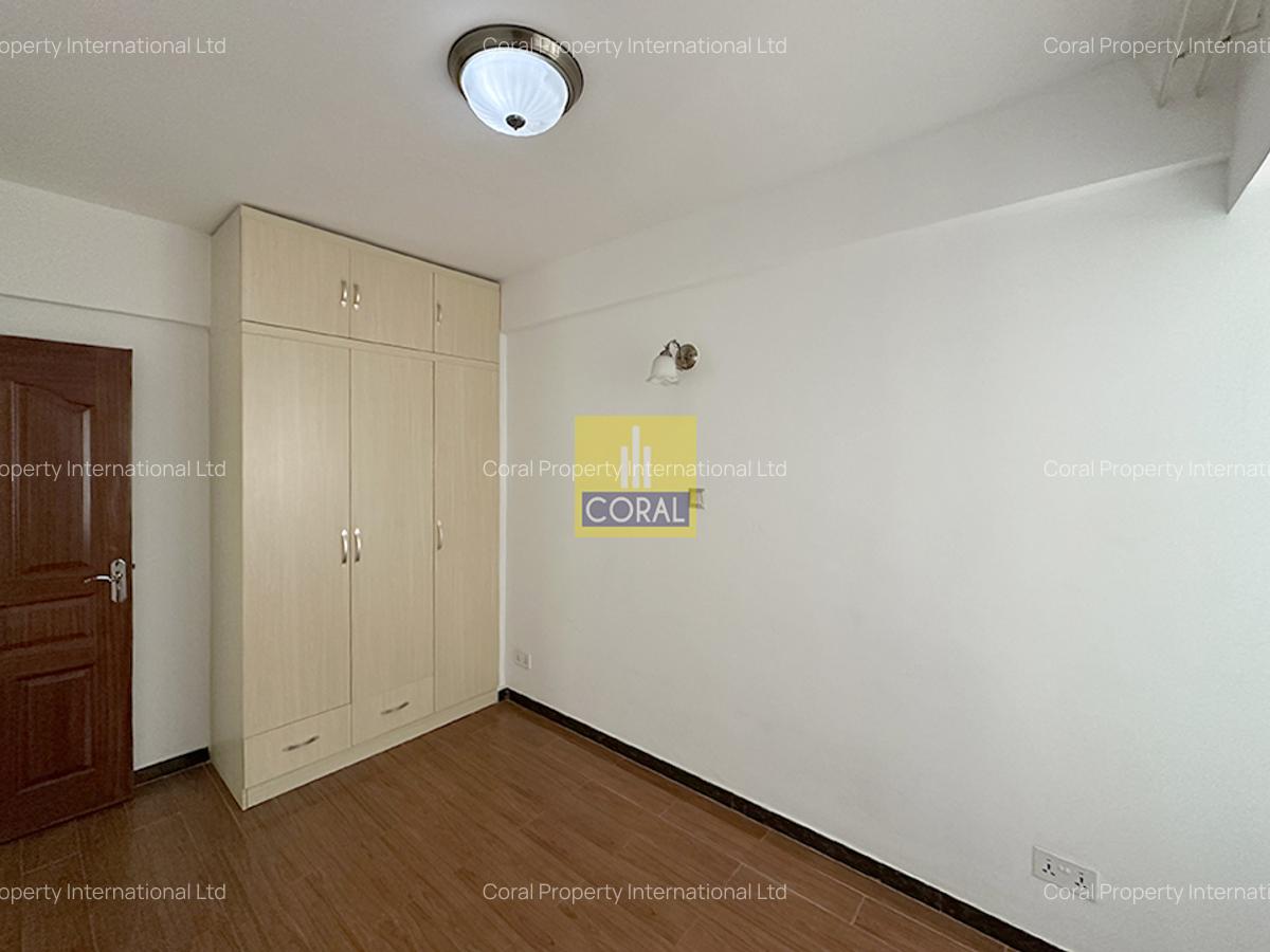 2 Bed Apartment in Kilimani - 3