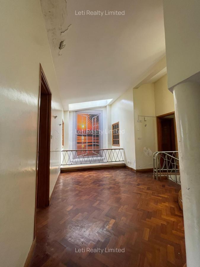 4 Bed Townhouse with En Suite in Kilimani - 7