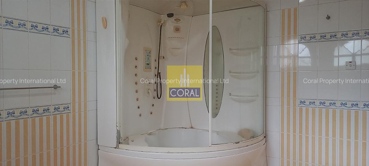 5 Bed House in Runda - 13