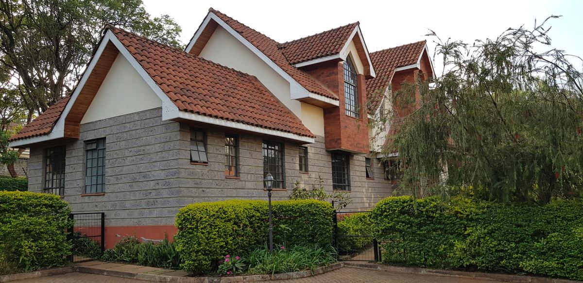 4 Bed Townhouse with En Suite at Chalbi Drive - 1