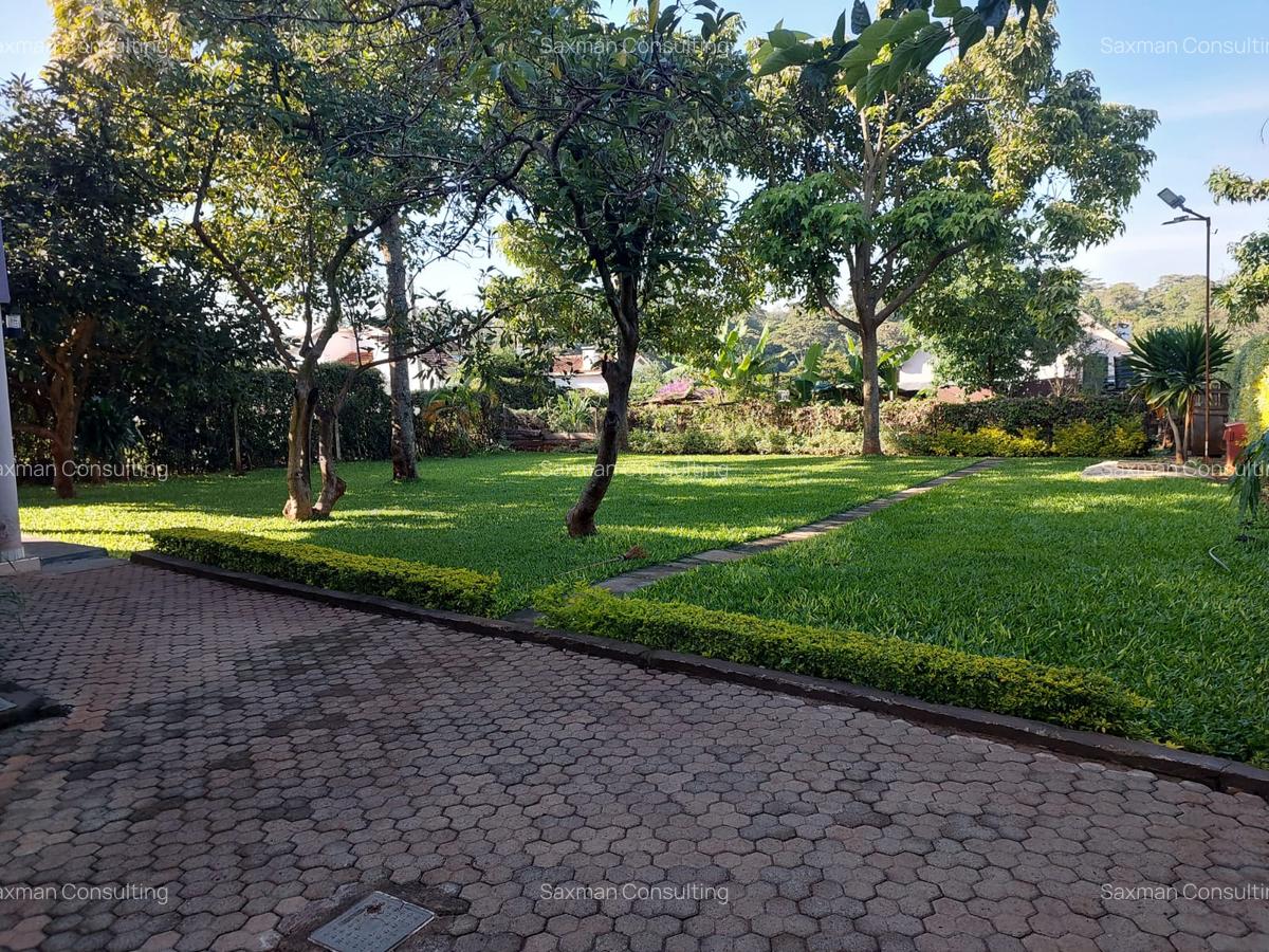 5 Bed House with En Suite in Muthaiga - 9